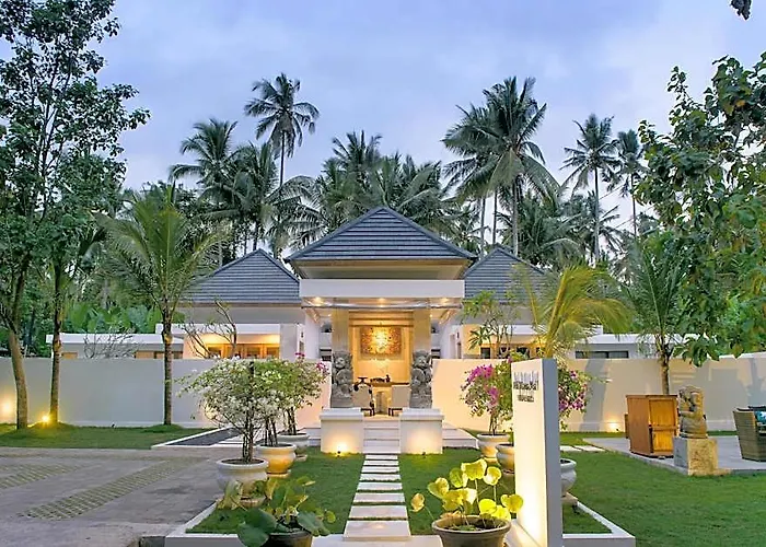 Bali Taman Sari & Restaurant 酒店 3*