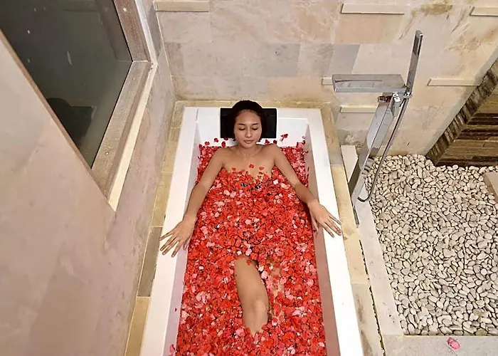 酒店 Bali Taman Sari & Restaurant 3*